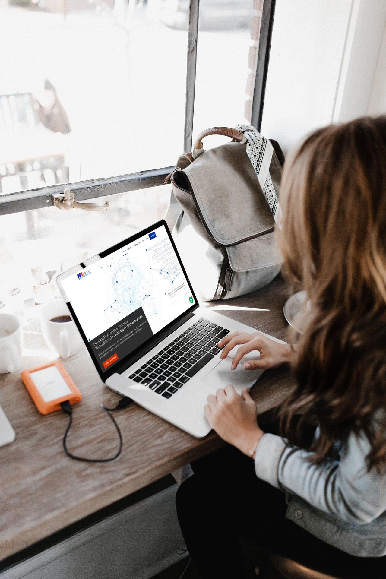 Choose onwebsol as your team of freelance web designers and developers.